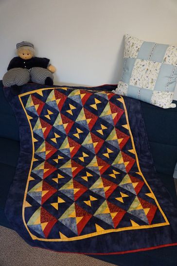 Stoffe, Patchwork, Strickerei und Häkelarbeiten bei Stoff-Eule in Ostenfeld