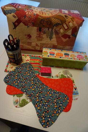 Stoffe, Patchwork, Strickerei und Häkelarbeiten bei Stoff-Eule in Ostenfeld